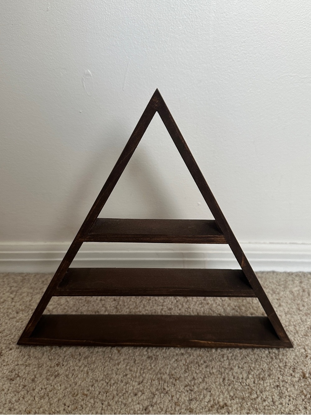 Shelf - Picture 2 of 5